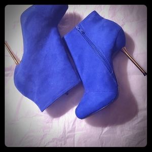 Blue Shoe Dazzle Heels